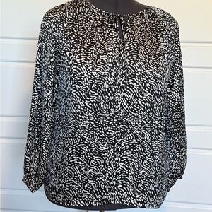 Belldini Black and White Swirl Blouse